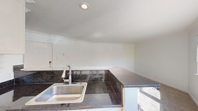 Photo - 1829 Lincoln Ave Apartment