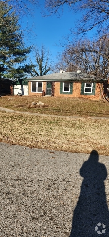 Building Photo - 5211 General Ln