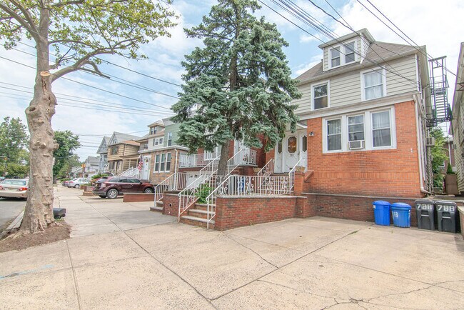 Building Photo - 788 Avenue A