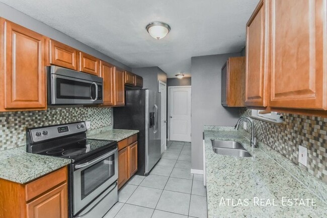 Building Photo - 4650 Stoner Ct