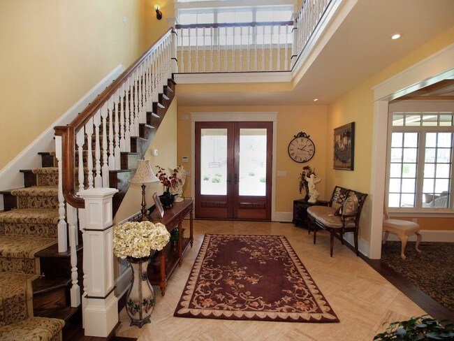 Building Photo - 169 Reynwood Vista