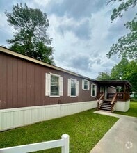 Building Photo - 22759 Hudson Rd