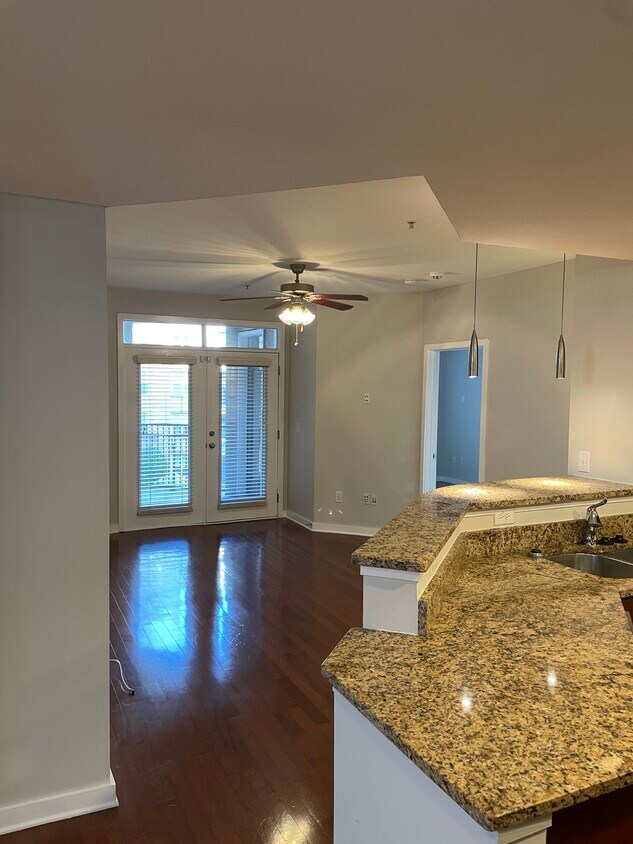 390 17th St NW Unit 4061, Atlanta, GA 30363 Condo for Rent in Atlanta