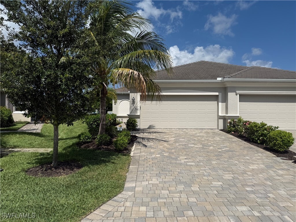 Primary Photo - 4316 Lemongrass Dr