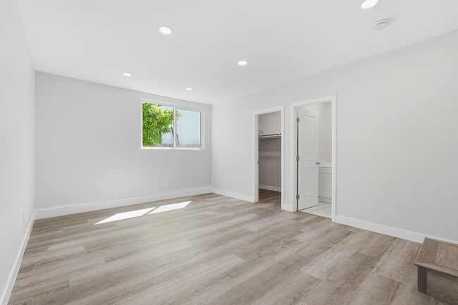 Foto del edificio - 16918 Marlin Pl