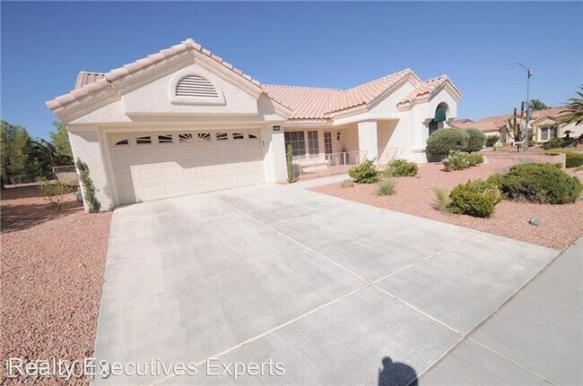 Building Photo - 2 br, 2 bath House - 9900 Woodhouse Dr