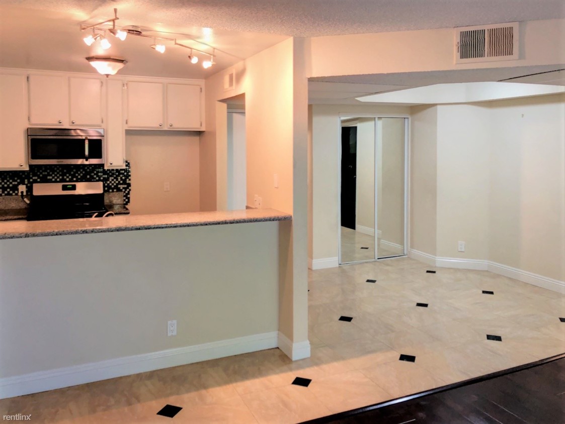 Primary Photo - 2 br, 2 bath Apartment - 7640 Oso Ave APT 214