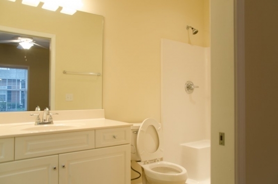 Foto del edificio - 920 Magnolia Ct
