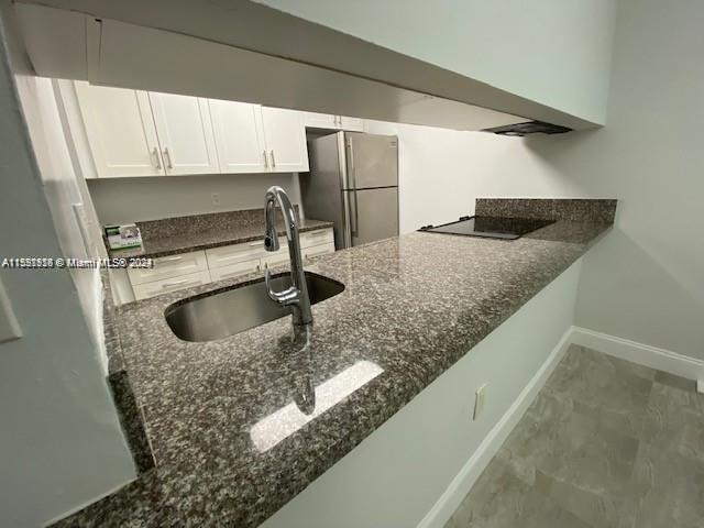 Building Photo - 10801 SW 109th Ct