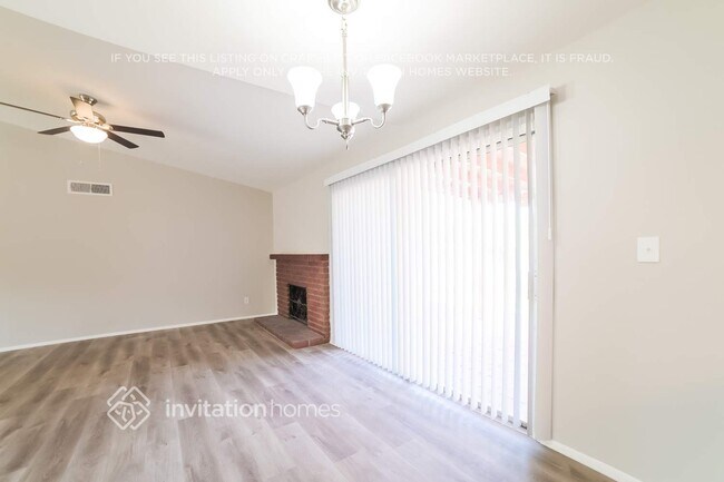 Foto del edificio - 7625 W Turney Ave