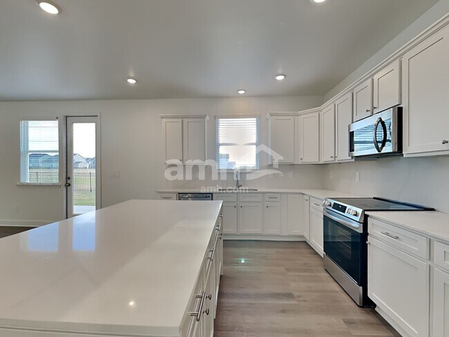 Foto del edificio - 314 Golucke Way