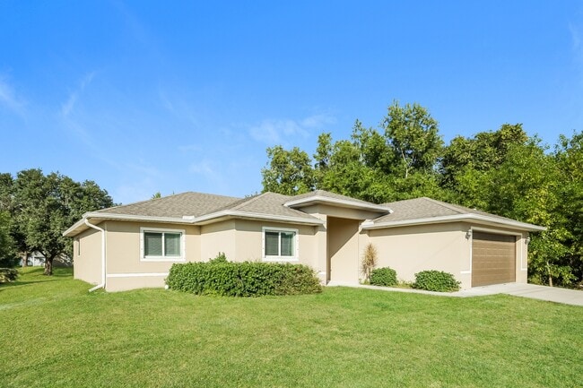 Building Photo - 3702 35th St SW