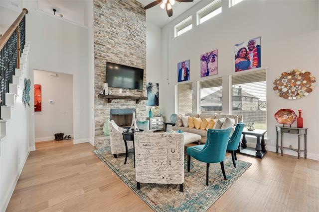 Foto del edificio - 1042 Elmwood Dr