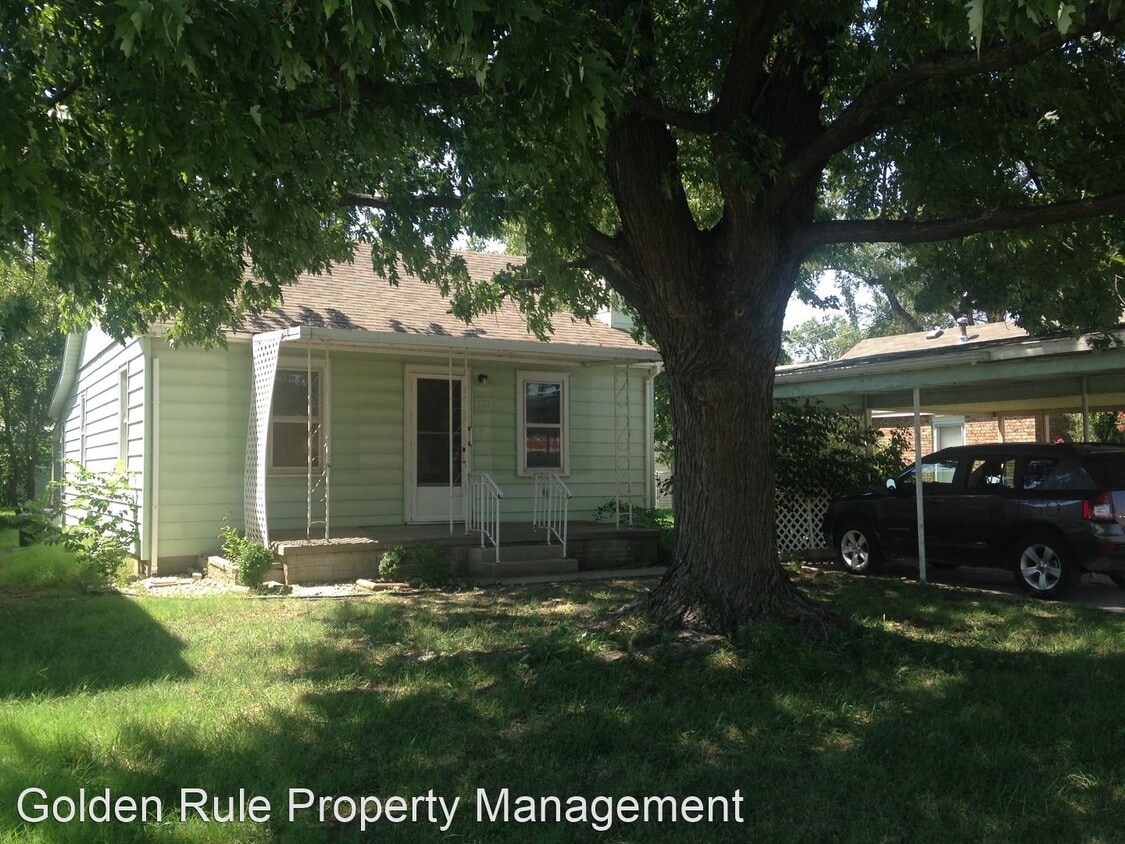 Primary Photo - 3 br, 1 bath House - 1527 N Lorraine