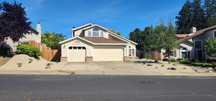 Building Photo - 113 Wesleyan Way