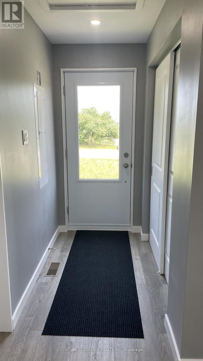 Building Photo - 1831 Diamondview Rd