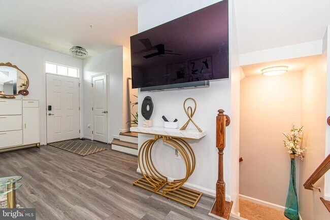 Building Photo - 4559 Tinder Box Cir