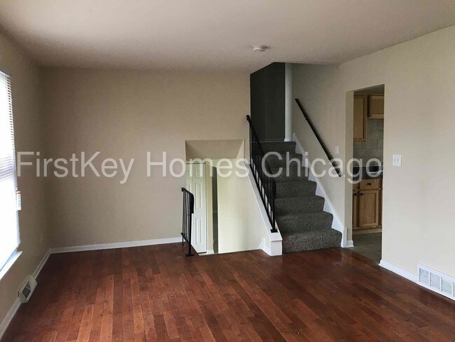 Building Photo - 17600 Cypress Ave