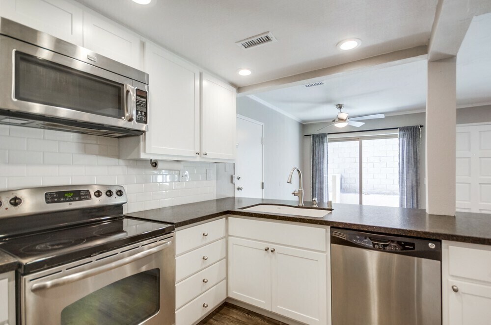 Foto principal - 8724 Crossway Ct