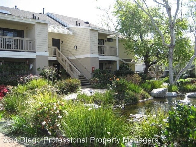 Building Photo - 2 br, 2 bath House - 12275 Carmel Vista Rd...