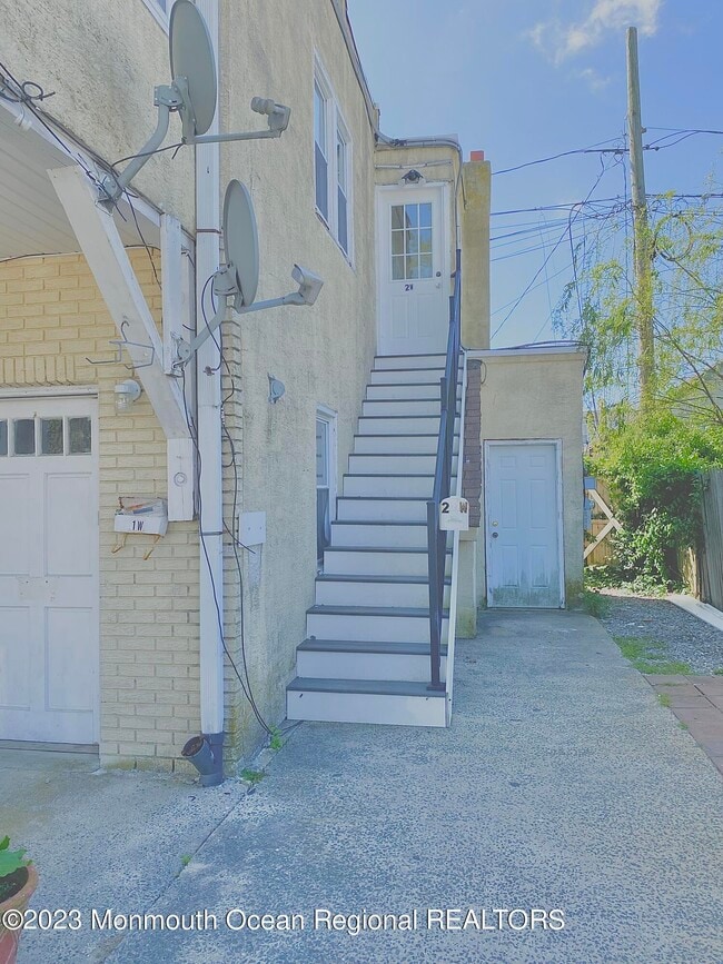 707 18th Ave, Belmar, NJ 07719 Townhome Rentals in Belmar NJ