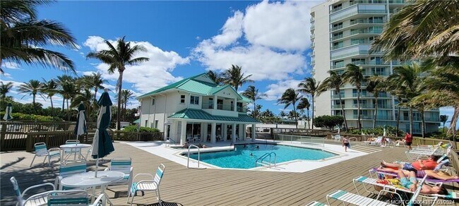 Foto del edificio - 8600 S Ocean Dr