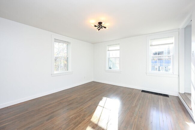Foto del edificio - 39 Blanchard Blvd