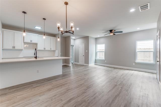 Foto del edificio - 6315 Pebble Ave