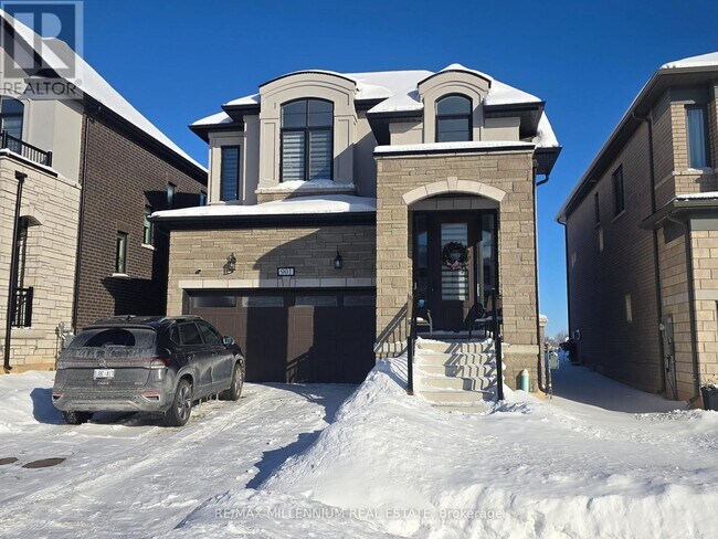 Building Photo - 901 Knights Ln