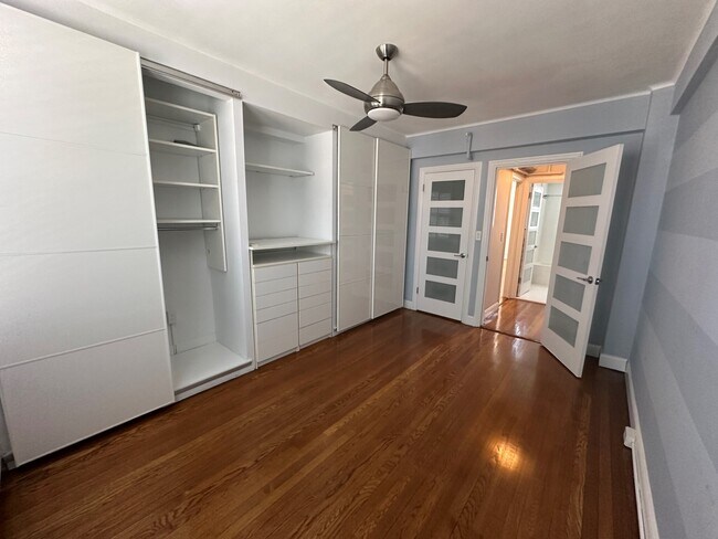 Foto del edificio - 1485 Beacon St