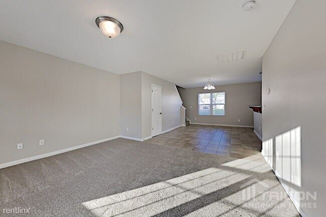 Foto del edificio - 576 Gentle Breeze Ln