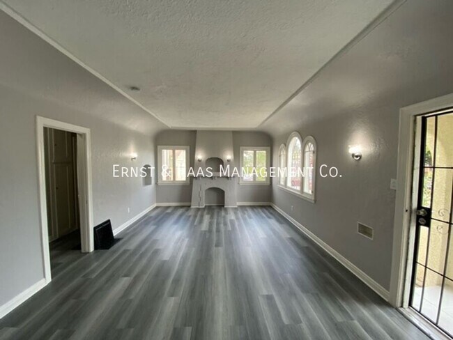 Foto del edificio - 516 E 21st St