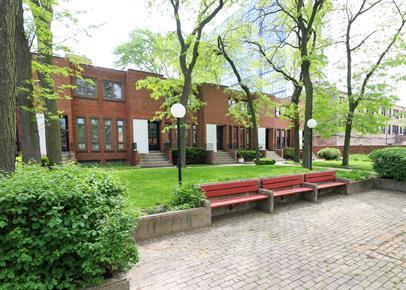 Foto del edificio - 5227 S Kimbark Ave