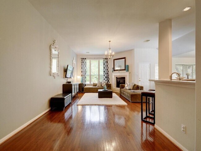 Foto del edificio - 5724 Sunny Vista Dr