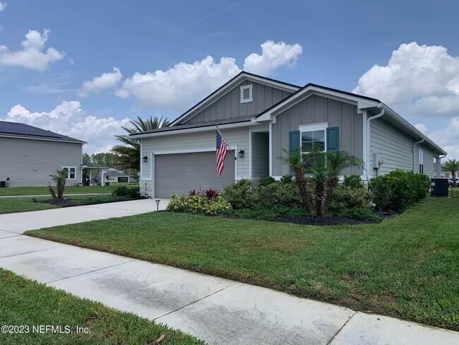 Building Photo - 816 Redtail Ln