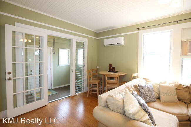 Building Photo - 2 br, 1 bath House - 550 B Malie Place