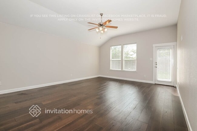 Building Photo - 1005 Grimes Dr