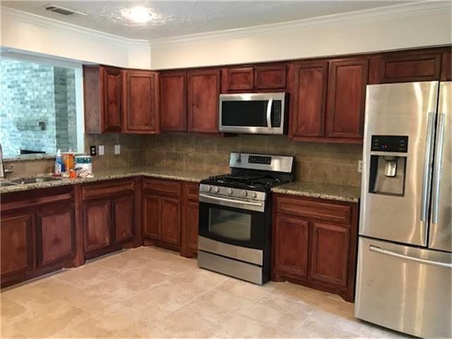 Foto del edificio - 17951 Windy Knoll Dr