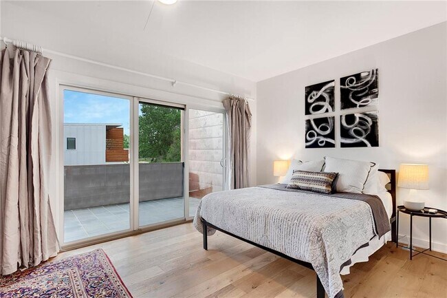 Foto del edificio - 502 SE Tourmaline Mews