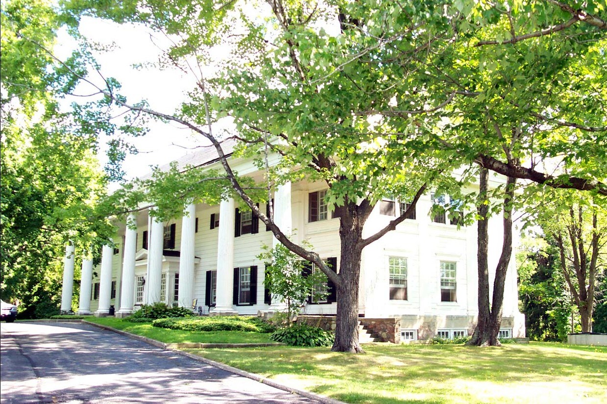 Primary Photo - 12989 Westchester Trl