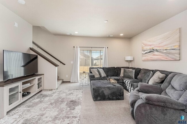 Building Photo - 6901 W Gresford Pl