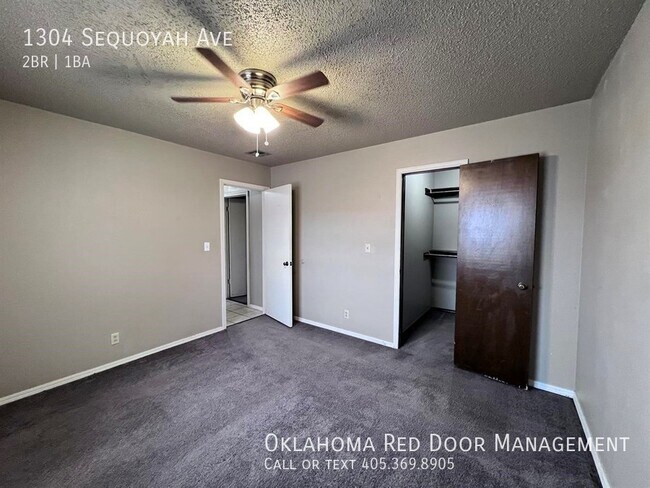 Building Photo - 2 Bedroom Home!