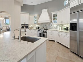 Building Photo - 1534 Vintage Ln