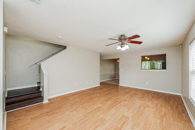 Foto del edificio - 6009 Kiteridge Dr