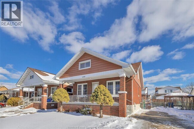 Photo du bâtiment - 1006 Pillette Rd