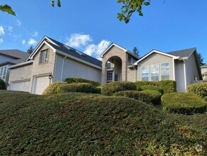 Building Photo - 15825 SW Caldera Ct