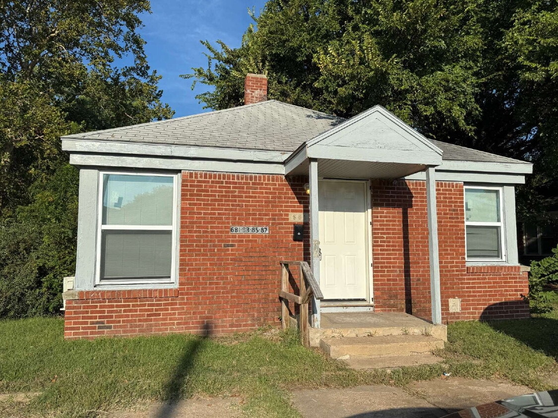 Primary Photo - "Charming 1-Bedroom Retreat in the Heart o...