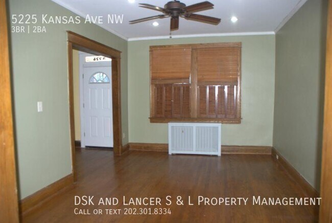Building Photo - 5225 Kansas Ave