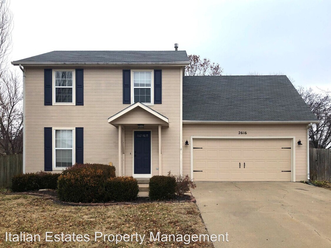 Foto principal - 2616 Butterfield Rd