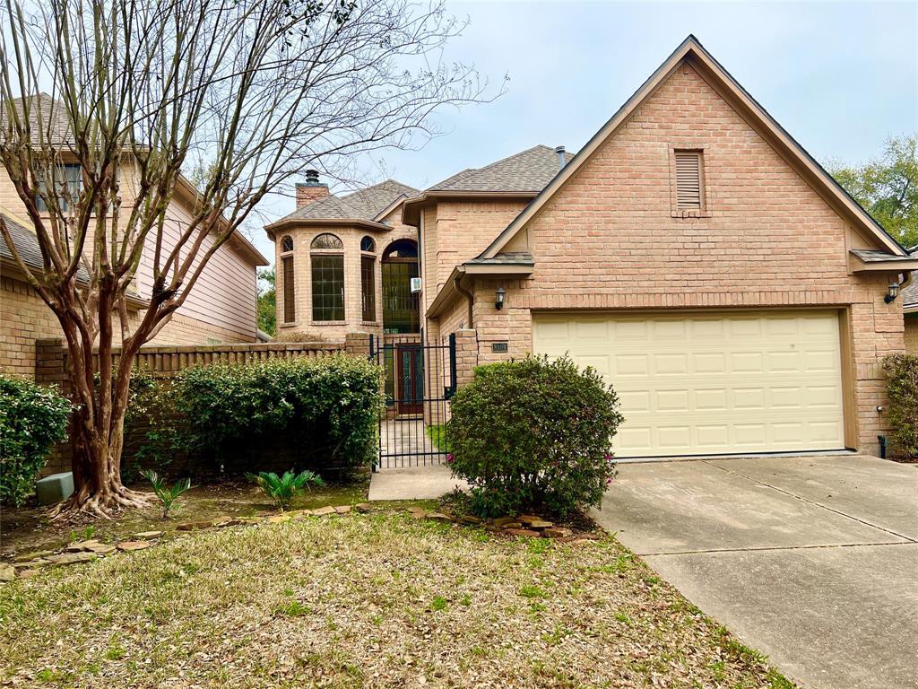 Primary Photo - 8104 Oakwood Pl
